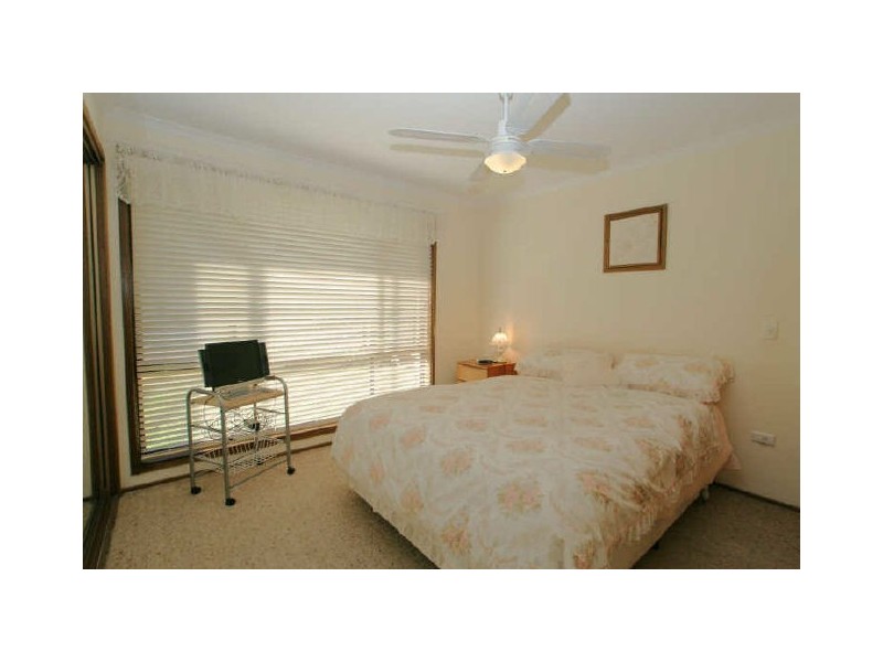 13 Wildwood Avenue, Sussex Inlet NSW 2540