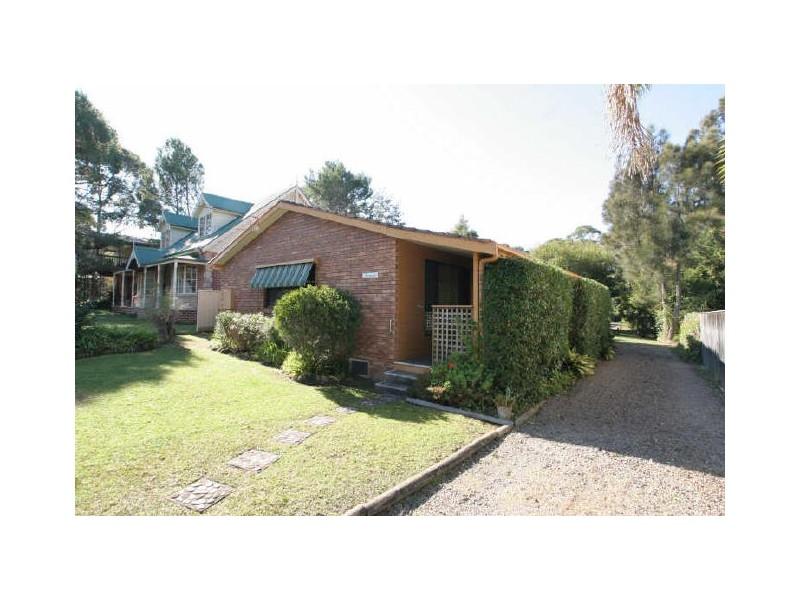 10 Beachview Avenue, Berrara NSW 2540