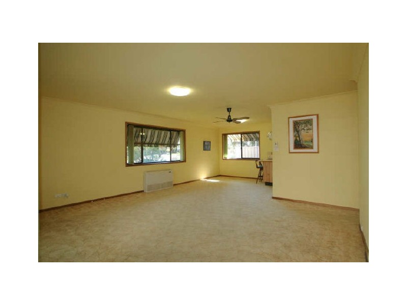 10 Beachview Avenue, Berrara NSW 2540