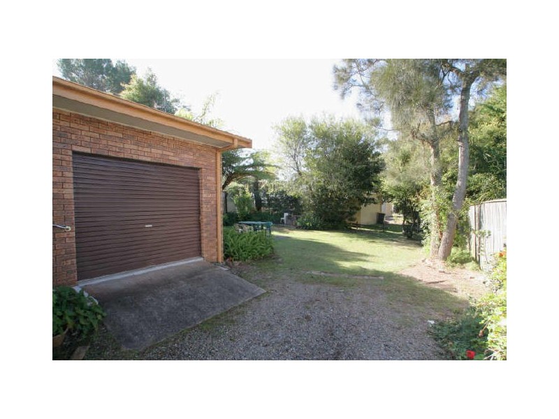 10 Beachview Avenue, Berrara NSW 2540