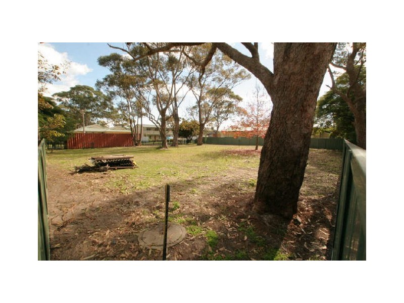 6 NIELSON LANE, Sussex Inlet NSW 2540