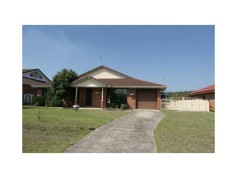 32 Whimbrel Drive, Sussex Inlet NSW 2540