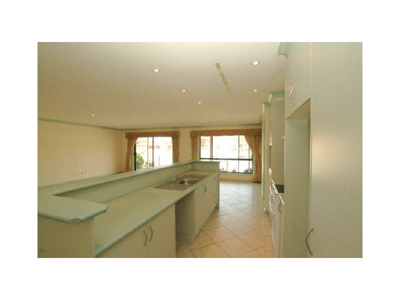 32 Whimbrel Drive, Sussex Inlet NSW 2540