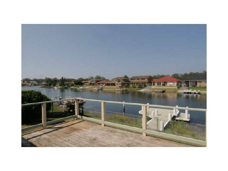 32 Whimbrel Drive, Sussex Inlet NSW 2540