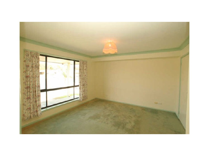 32 Whimbrel Drive, Sussex Inlet NSW 2540