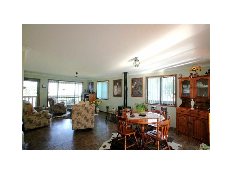 3 Inlet Avenue, Sussex Inlet NSW 2540