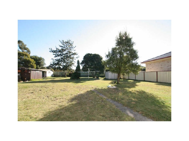 227 RIVER RD, Sussex Inlet NSW 2540
