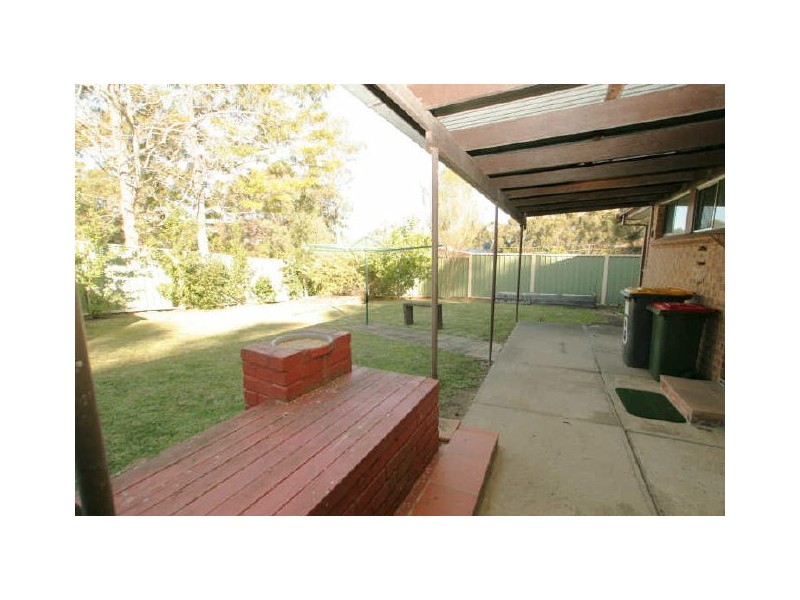 8 Blue Mist Close, Sussex Inlet NSW 2540