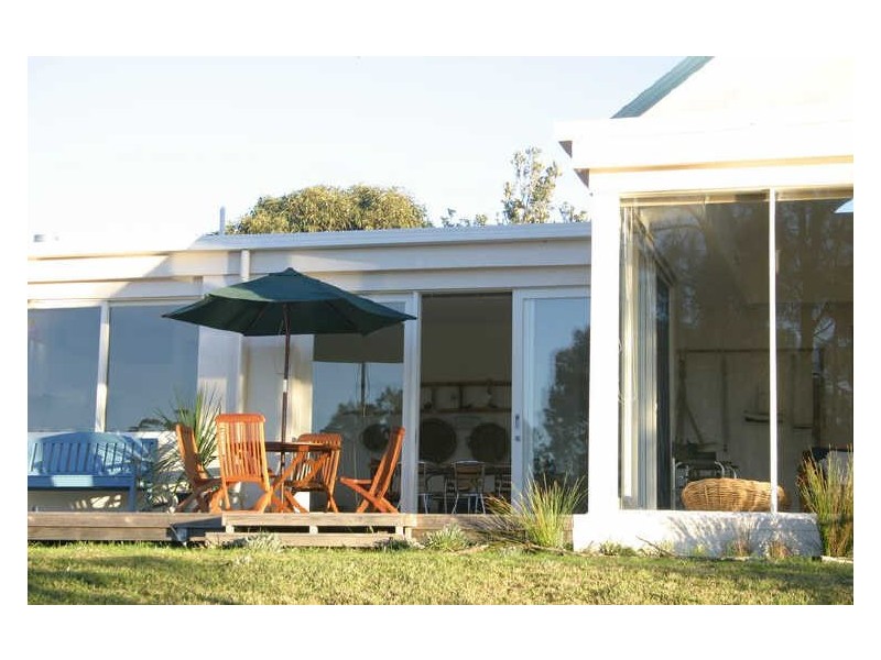 35 Thora Street, Sussex Inlet NSW 2540