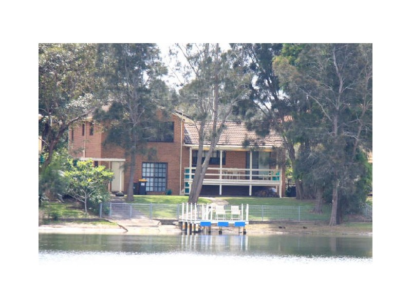 108 Jacobs Drive, Sussex Inlet NSW 2540