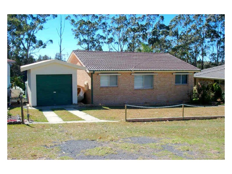 102 River Road, Sussex Inlet NSW 2540