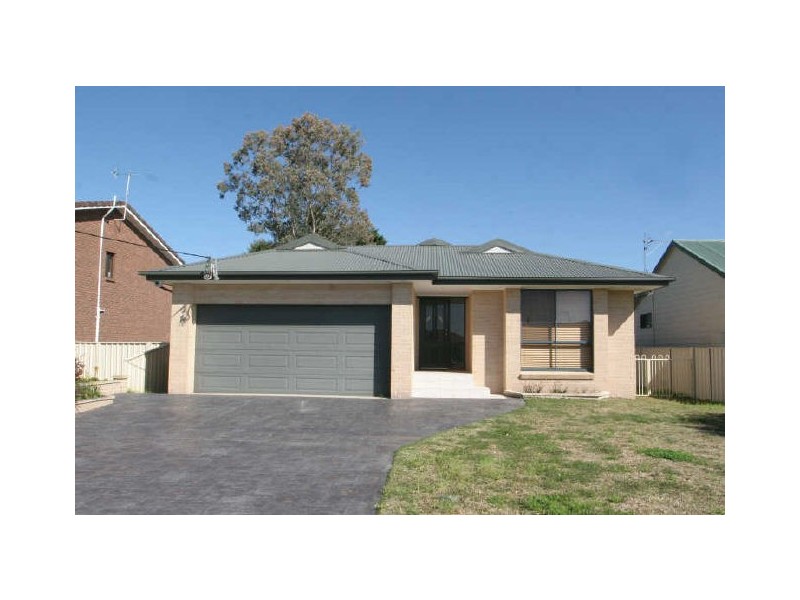 9 Greentree Avenue, Sussex Inlet NSW 2540