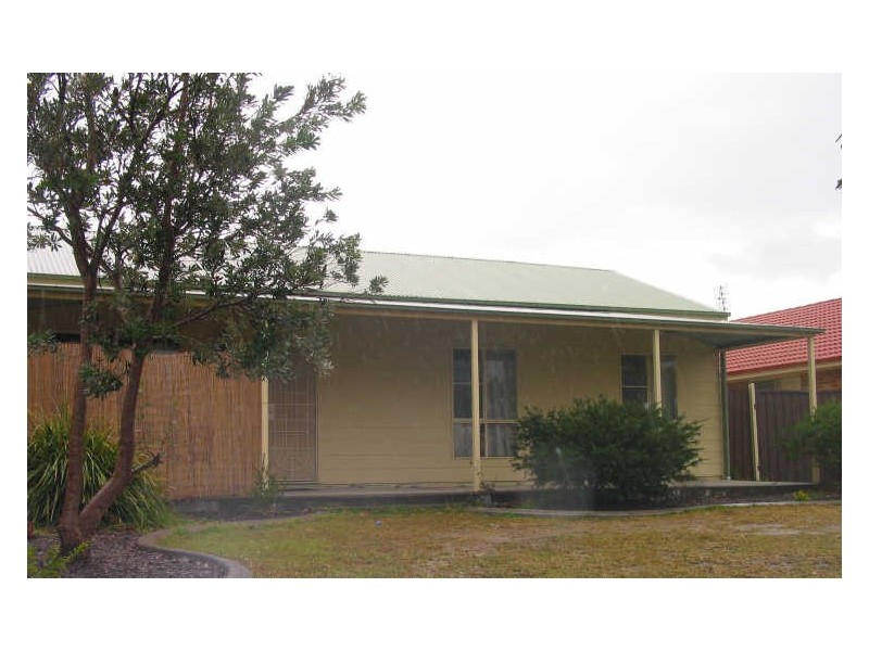 9 Beachcomber Ave, Sussex Inlet NSW 2540