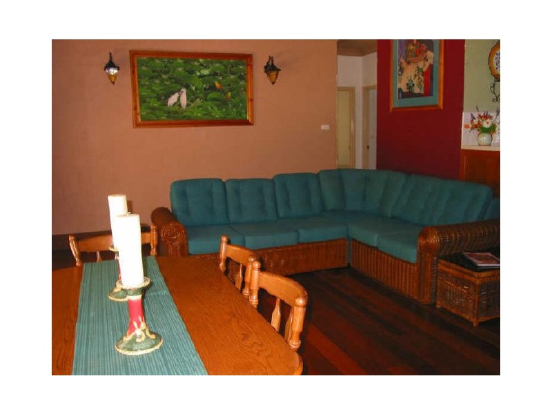 802 Sussex Inlet Road, Sussex Inlet NSW 2540