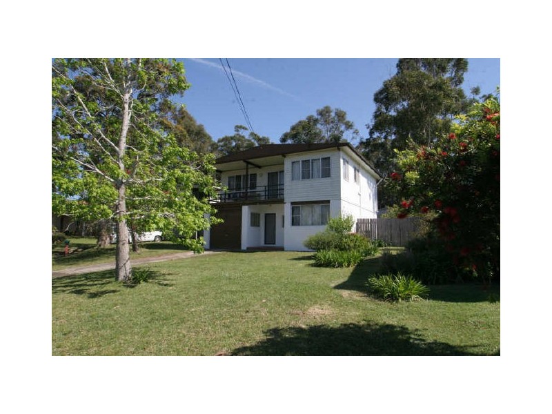 5 Inlet Avenue, Sussex Inlet NSW 2540