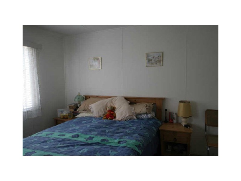 5 Inlet Avenue, Sussex Inlet NSW 2540