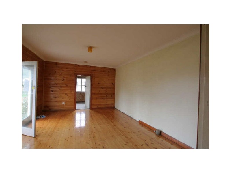 49 Glanville Road, Sussex Inlet NSW 2540