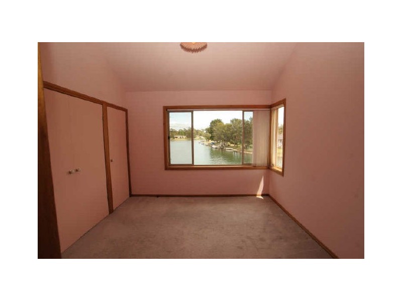 11 Teal Place, Sussex Inlet NSW 2540