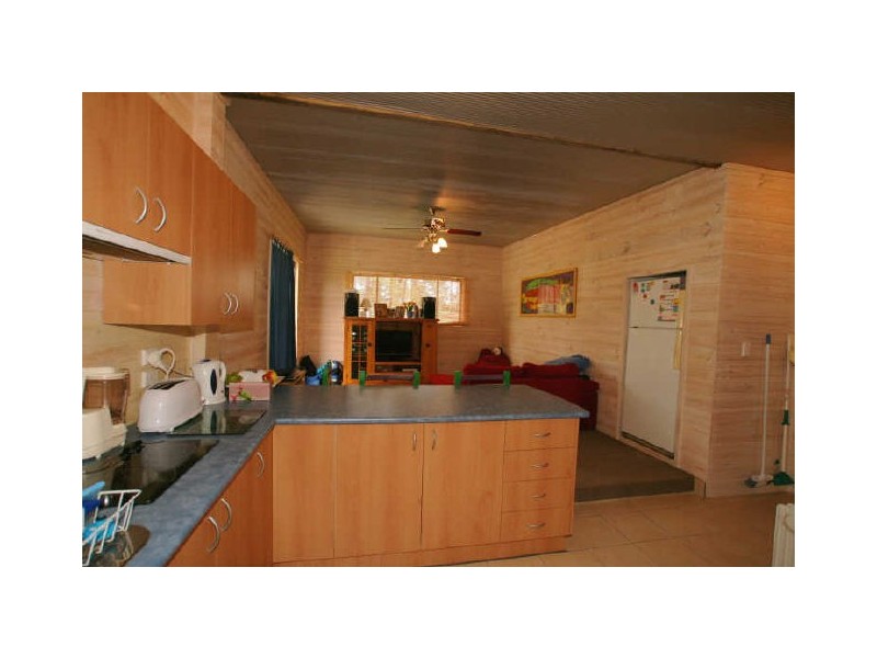 64 Watt Road, Falls Creek NSW 2540