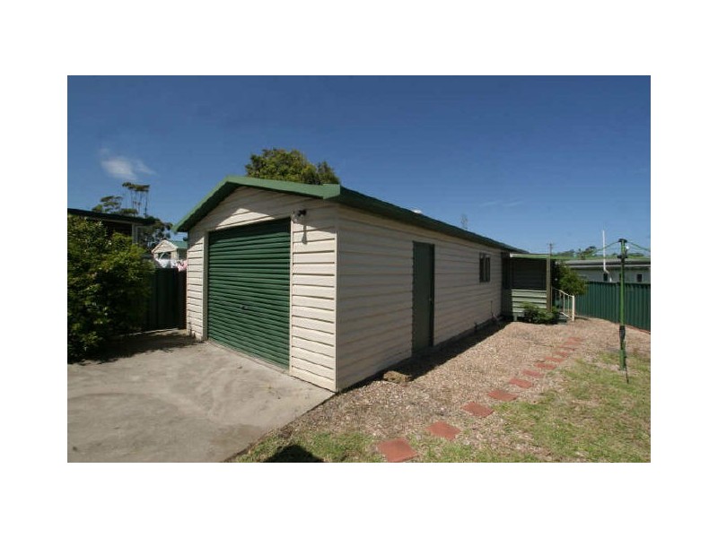 50 Glanville Road, Sussex Inlet NSW 2540