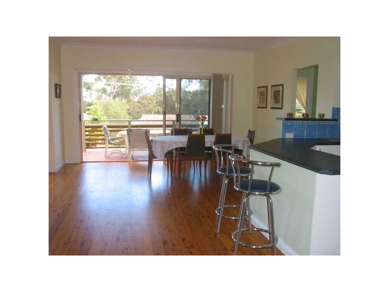 10 Lucelia Grov, Sussex Inlet NSW 2540