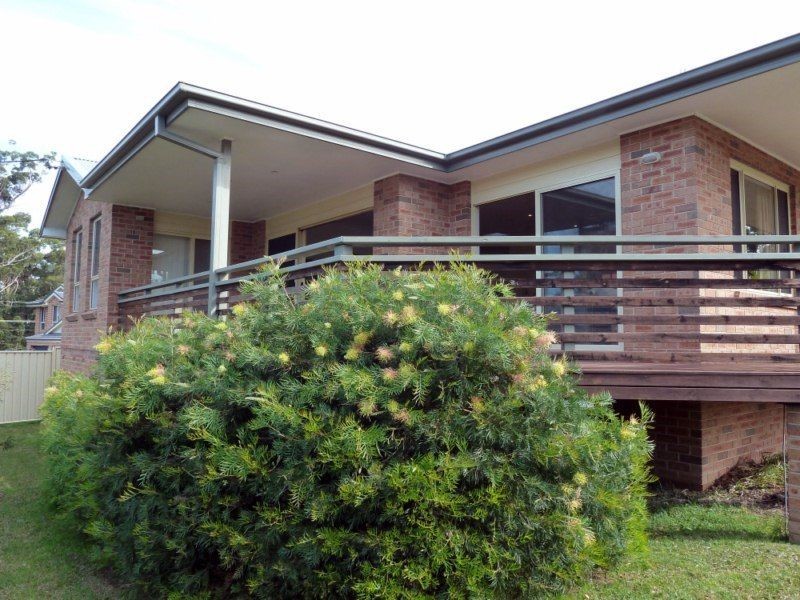 10 Lucelia Grov, Sussex Inlet NSW 2540