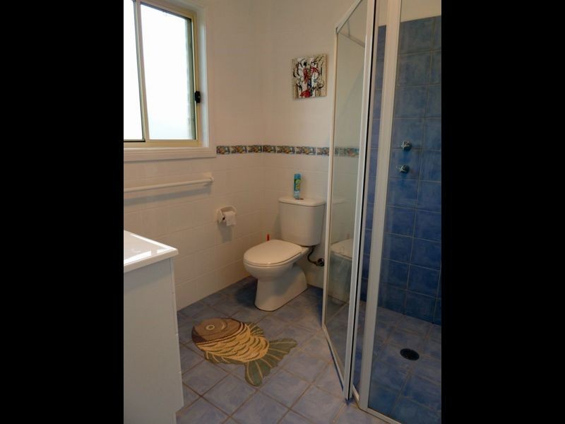 10 Lucelia Grov, Sussex Inlet NSW 2540