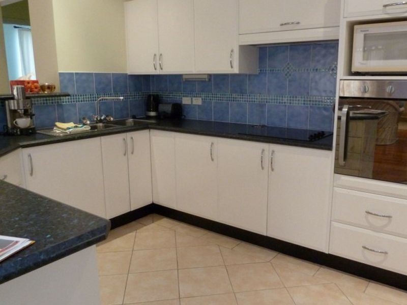 10 Lucelia Grov, Sussex Inlet NSW 2540