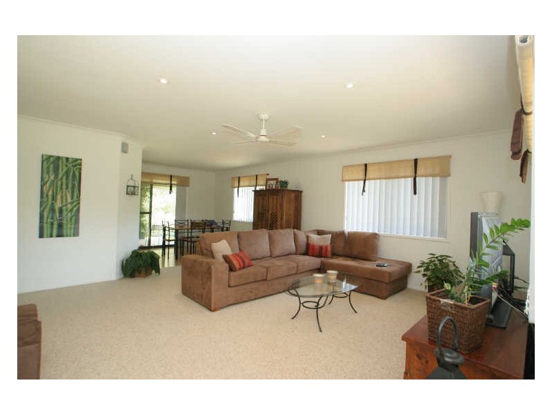 336 Sussex Inlet Road, Sussex Inlet NSW 2540