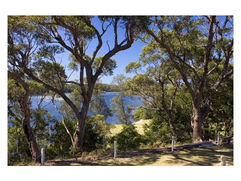 284 River Road, Sussex Inlet NSW 2540