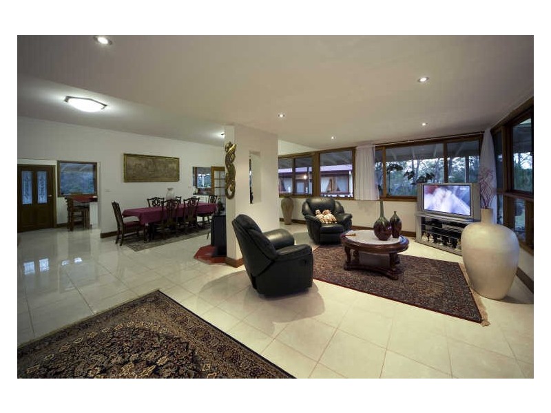 284 River Road, Sussex Inlet NSW 2540