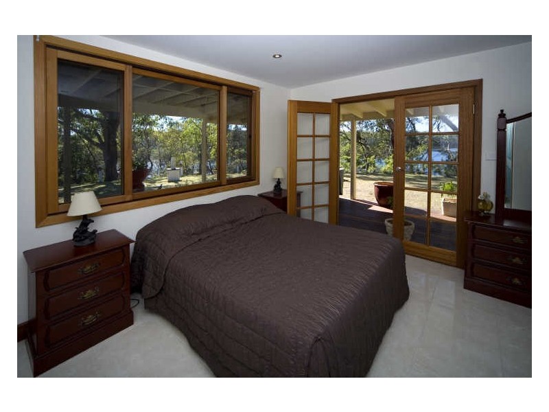 284 River Road, Sussex Inlet NSW 2540