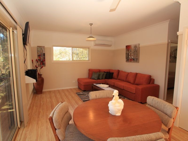 284 River Road, Sussex Inlet NSW 2540