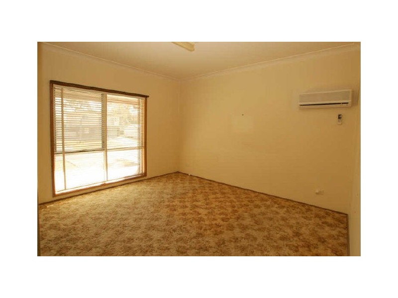 10 Voyager Avenue, Sussex Inlet NSW 2540