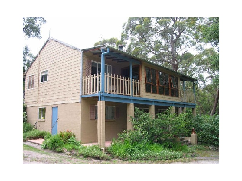 305 Sussex Inlet Road, Sussex Inlet NSW 2540