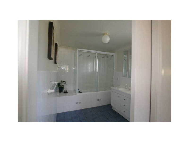 22 Golf Course Way, Sussex Inlet NSW 2540