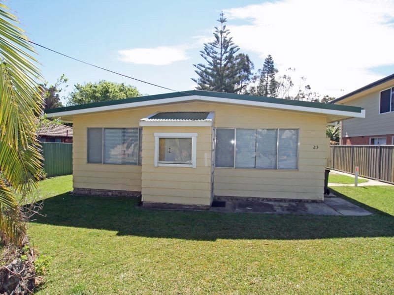 23 Surfway Avenue, Berrara NSW 2540