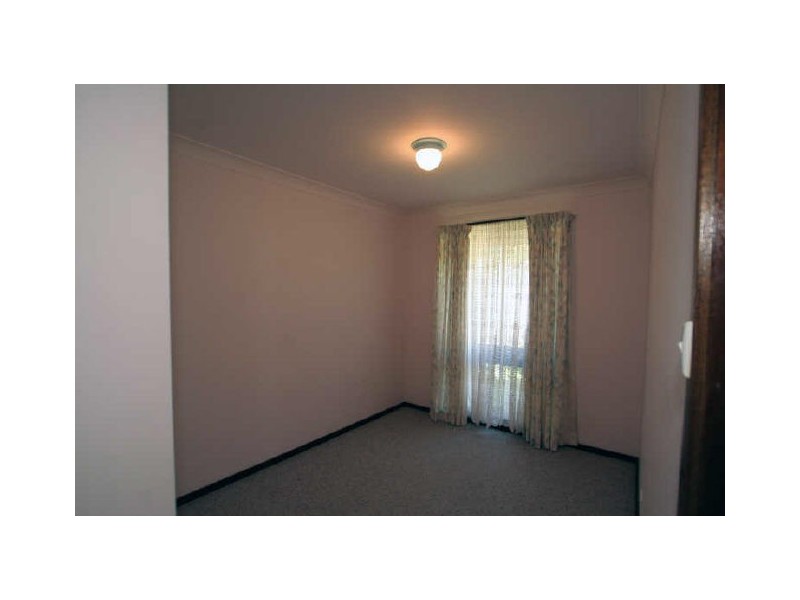 31 Suncrest Avenue, Sussex Inlet NSW 2540