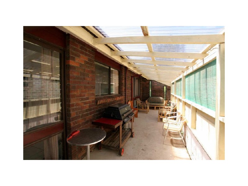 31 Suncrest Avenue, Sussex Inlet NSW 2540