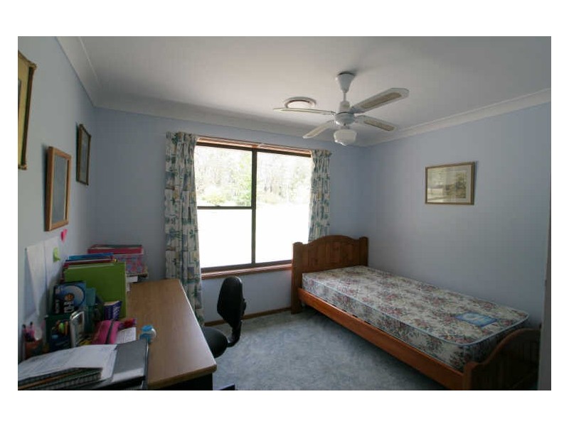 831 Sussex Inlet Road, Sussex Inlet NSW 2540