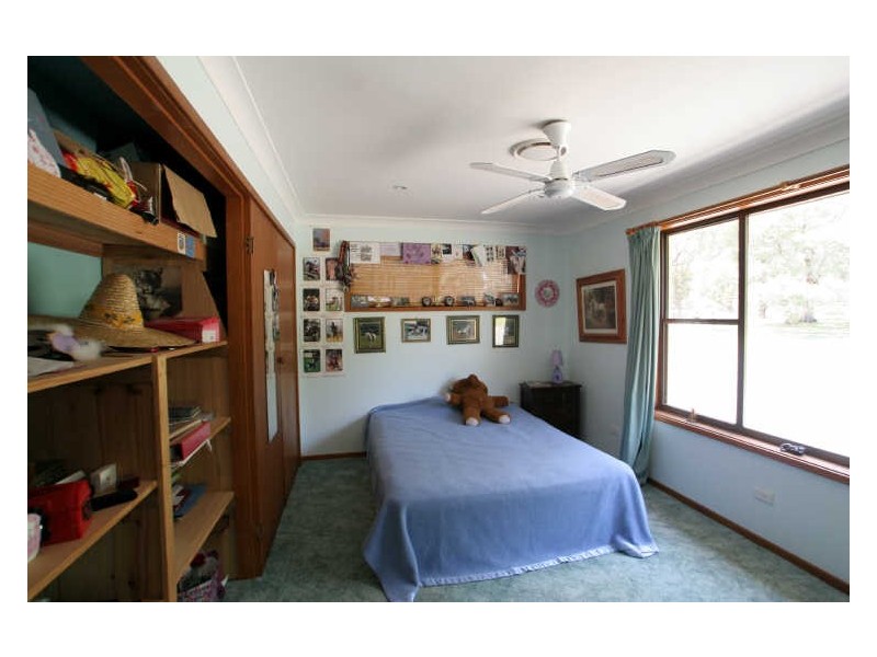 831 Sussex Inlet Road, Sussex Inlet NSW 2540