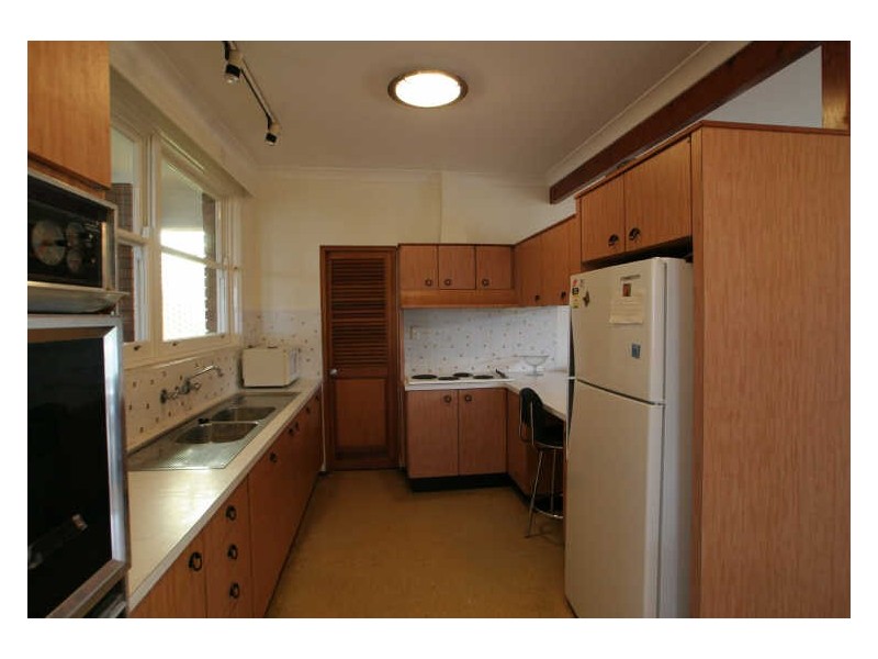 2 Pope Avenue, Berrara NSW 2540