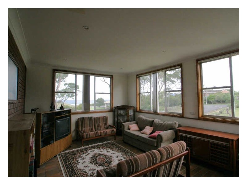 2 Pope Avenue, Berrara NSW 2540