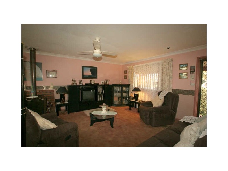 25 Banksia Street, Sussex Inlet NSW 2540