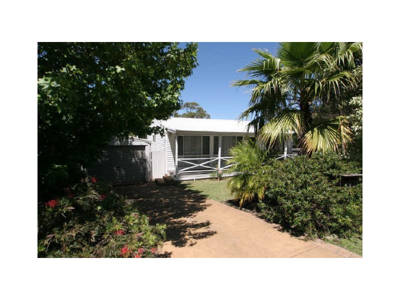 14 Ainsdale Street, Sussex Inlet NSW 2540