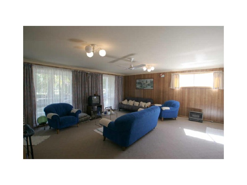 14 Ainsdale Street, Sussex Inlet NSW 2540