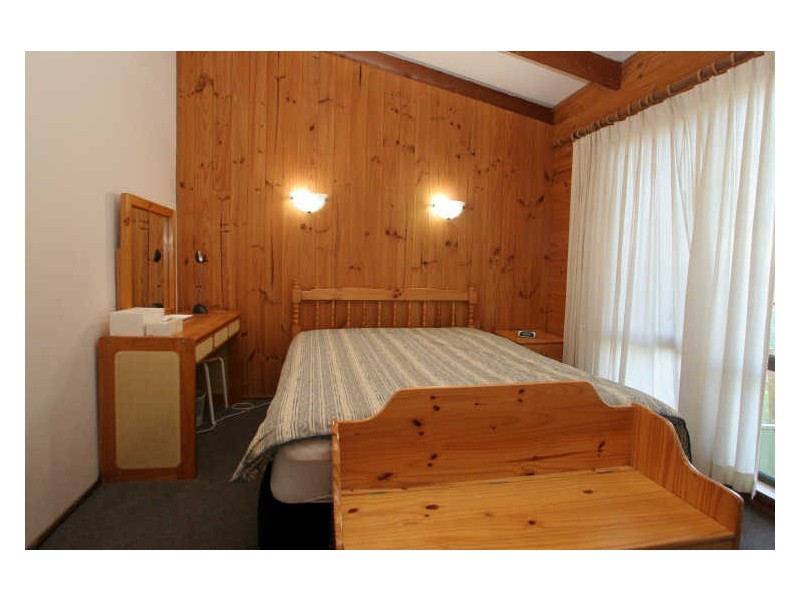 12 Lakeland Avenue, Berrara NSW 2540