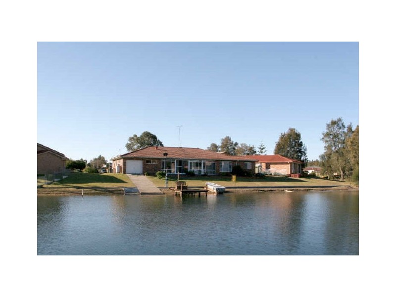 13 Teal Place, Sussex Inlet NSW 2540