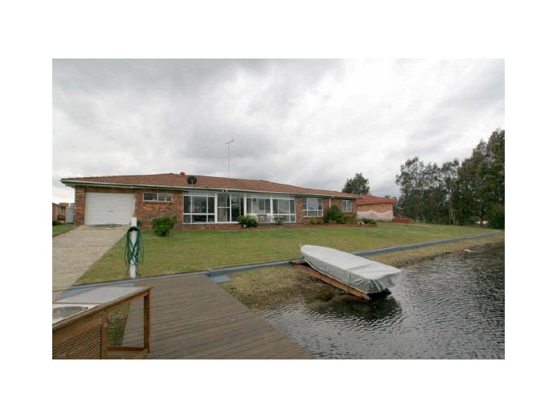 13 Teal Place, Sussex Inlet NSW 2540