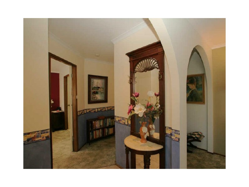 7 Suncrest Avenue, Sussex Inlet NSW 2540